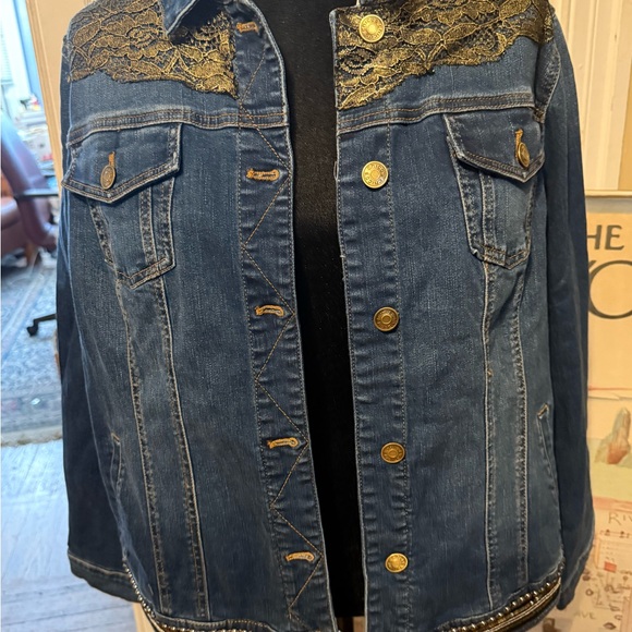 Chico's Dark Blue Jean Jacket with Lace & Gold Detailing. Size LARGE - Picture 3 of 9